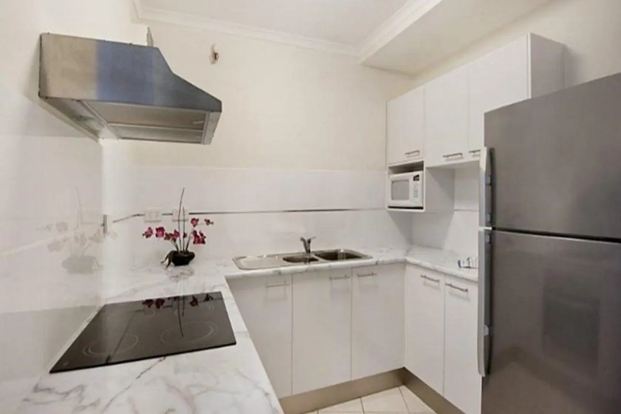 Surfers International Apartments Gold Coast Aparthotel