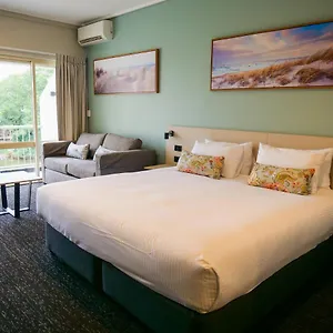 Hotel Nightcap At Hinterland Nerang